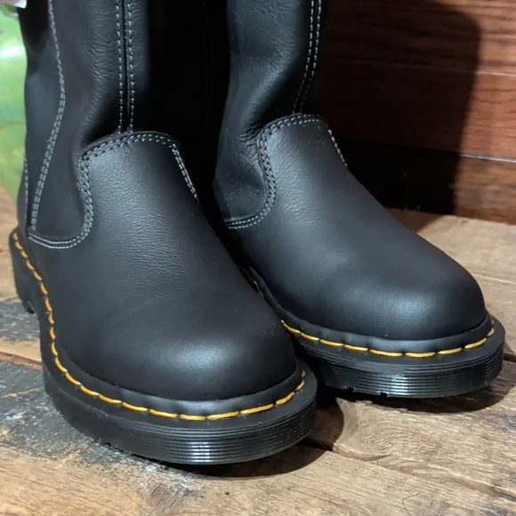 NWT Dr. Martens Black Leather Boots with Gold Stitching - Picture 2 of 10